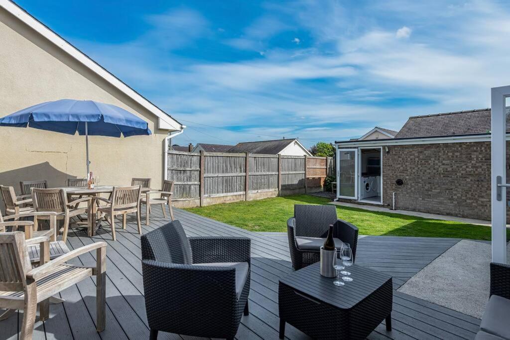 Family-Friendly Retreat Between Beach & Mountains Tremadog 外观 照片