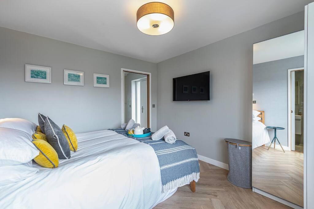 Family-Friendly Retreat Between Beach & Mountains Tremadog 外观 照片